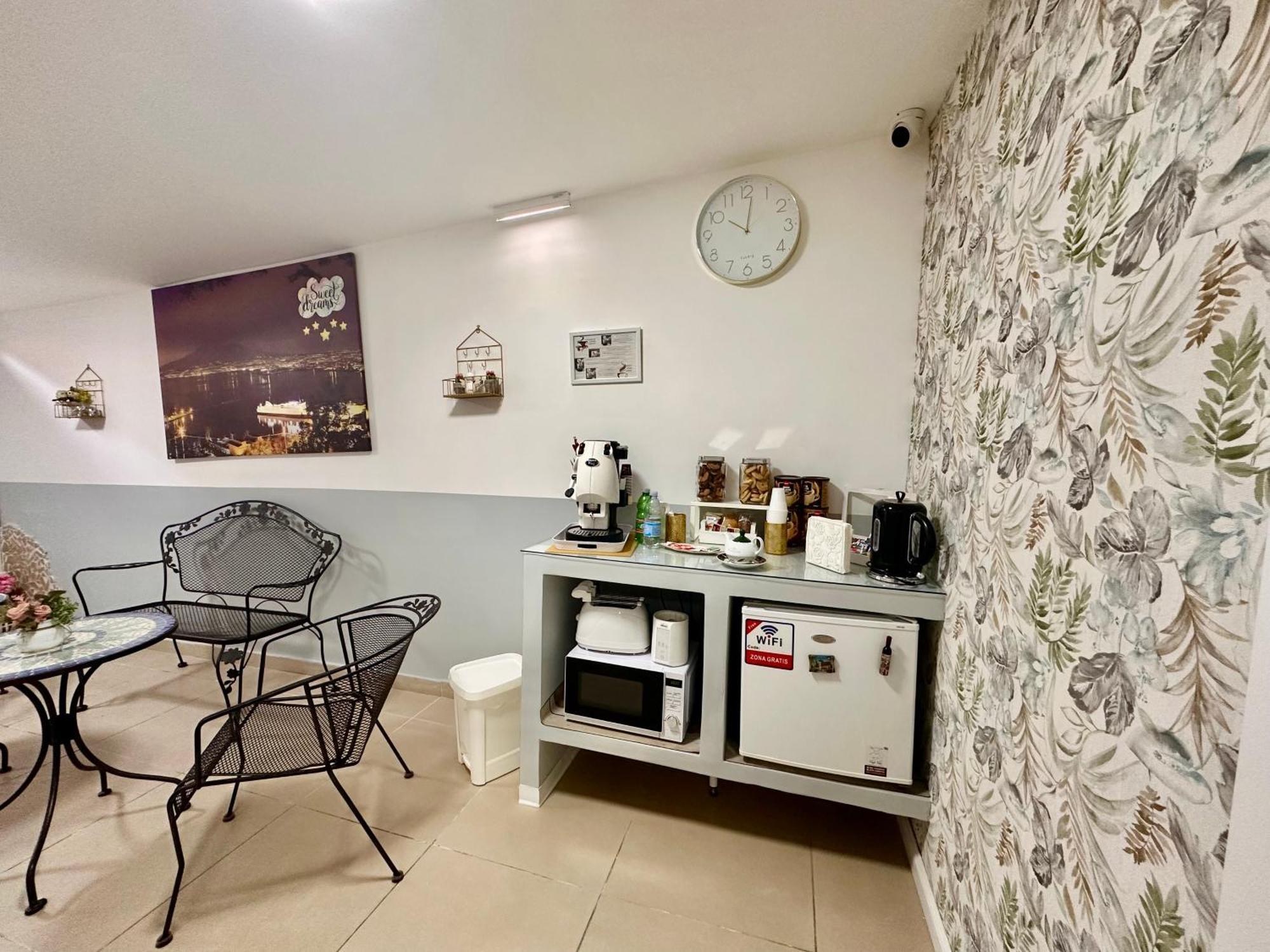 Sweet Dreams Napoli Bed and Breakfast Εξωτερικό φωτογραφία